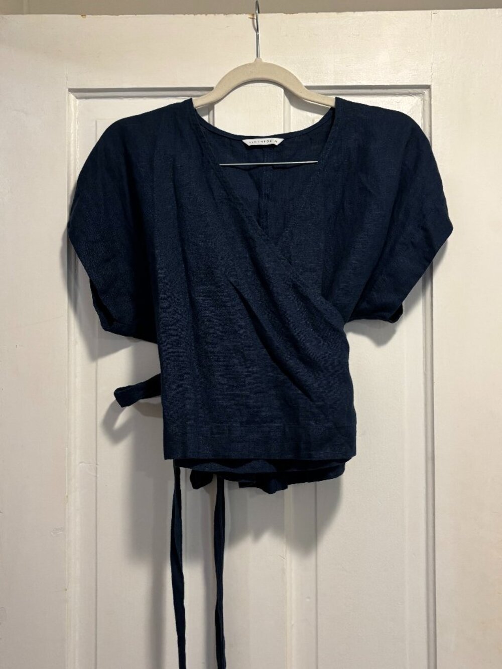 NWOT Linenfox Bonni Linen Top - M / Navy Blue